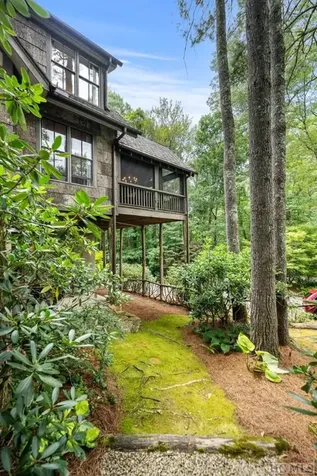 59 Wicket Way Cashiers NC 28717