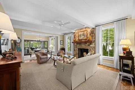 59 Wicket Way Cashiers NC 28717