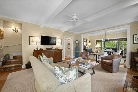 59 Wicket Way Cashiers NC 28717