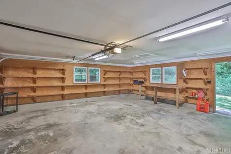 214 Hive Road Glenville NC 28736