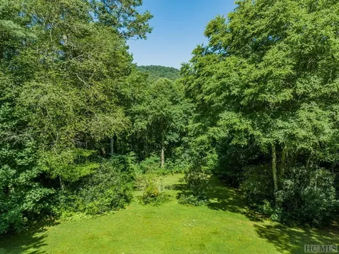 214 Hive Road Glenville NC 28736