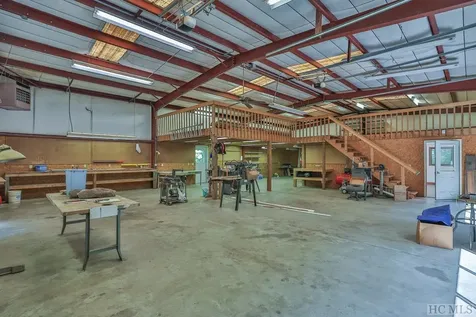 214 Hive Road Glenville NC 28736