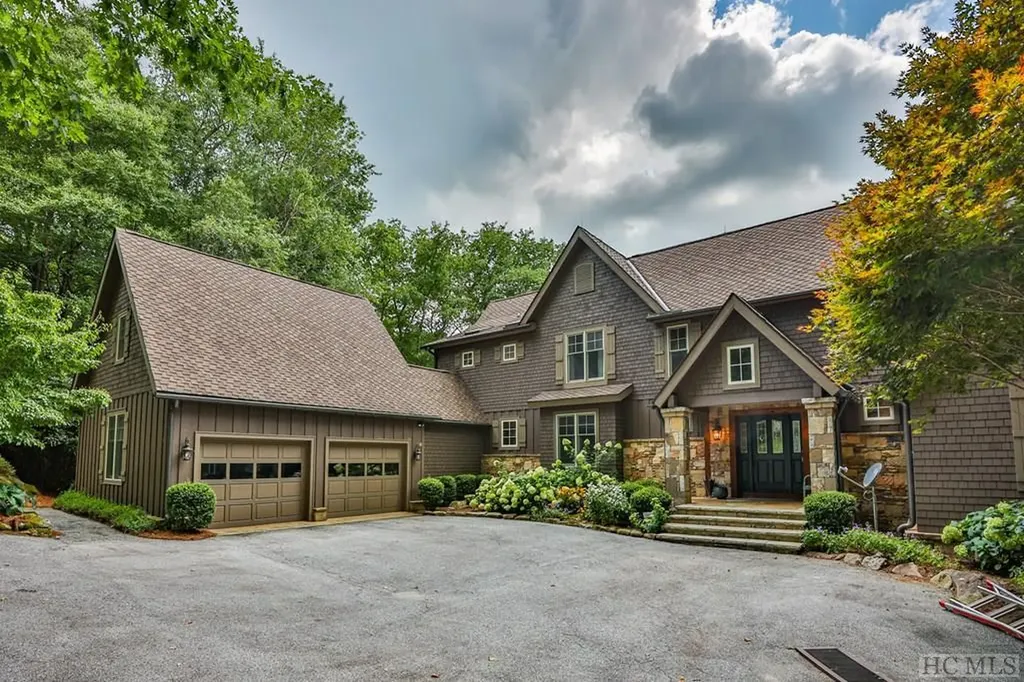 843 Cullasaja Club Drive Highlands NC 28741