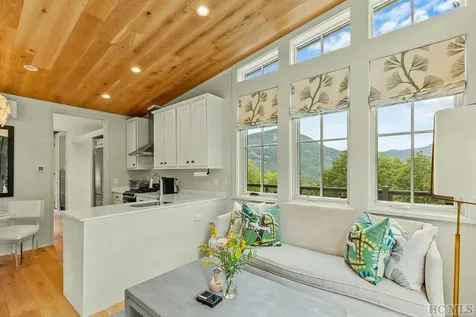 105 Moonstone Loop Highlands NC 28741