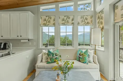 105 Moonstone Loop Highlands NC 28741