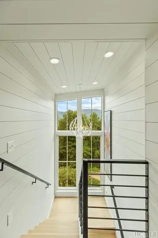 105 Moonstone Loop Highlands NC 28741