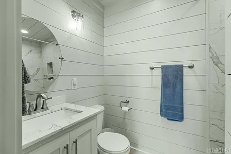 105 Moonstone Loop Highlands NC 28741