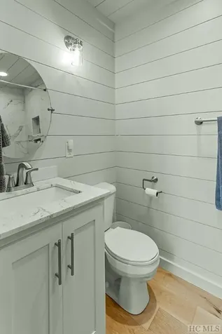 105 Moonstone Loop Highlands NC 28741