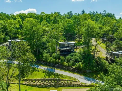 105 Moonstone Loop Highlands NC 28741