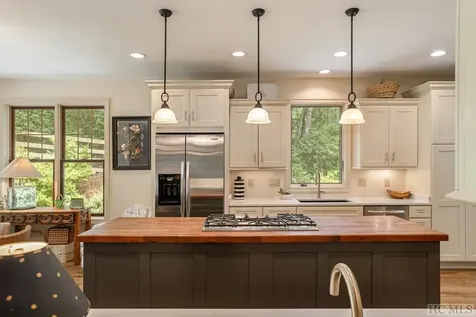 266 Upper Whitewater Road Sapphire NC 28774