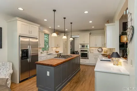 266 Upper Whitewater Road Sapphire NC 28774