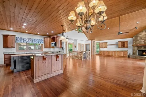 23 Big Granite Trail Sapphire NC 28774