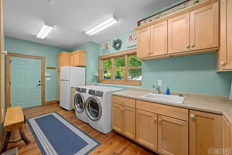 23 Big Granite Trail Sapphire NC 28774