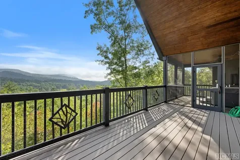 23 Big Granite Trail Sapphire NC 28774