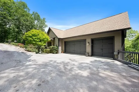 23 Big Granite Trail Sapphire NC 28774