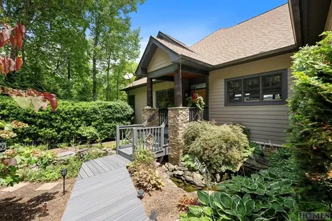 23 Big Granite Trail Sapphire NC 28774