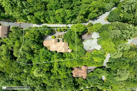 23 Big Granite Trail Sapphire NC 28774