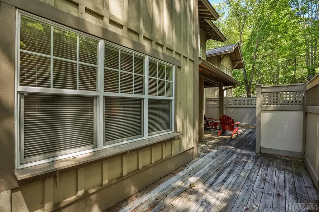 84 Clubhouse Trail Highlands NC 28741