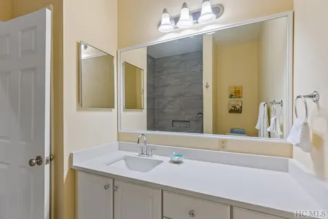 84 Clubhouse Trail Highlands NC 28741