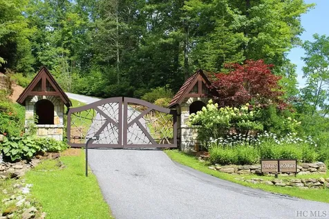 55/55b Beechfern Drive Glenville NC 28736