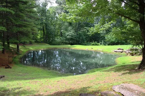 55/55b Beechfern Drive Glenville NC 28736