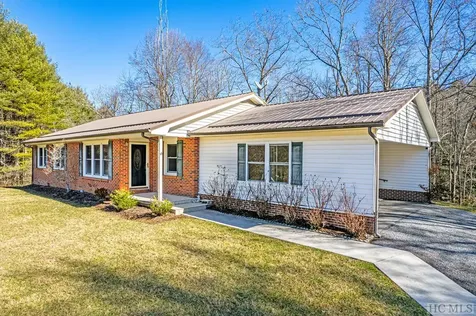 2950 Kim Miller Road Lake Toxaway NC 28747