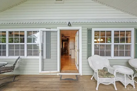 724 Browns Mountain Road Scaly Mountain NC 28775