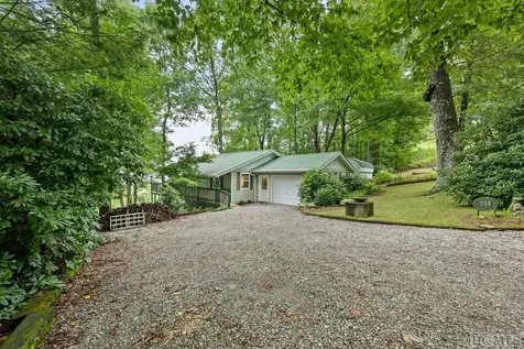 724 Browns Mountain Road Scaly Mountain NC 28775