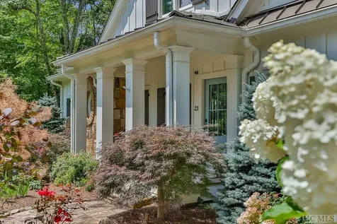 23 Drystack Way Cashiers NC 28717