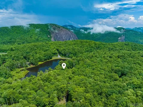 11 Fish Camp Trail Glenville NC 28736