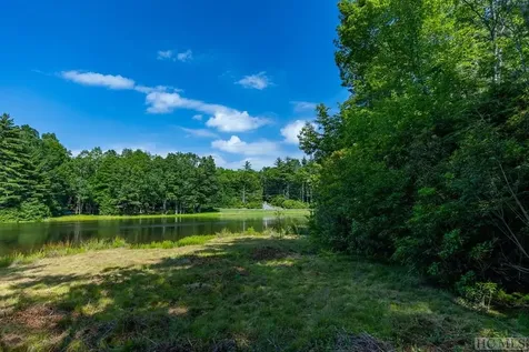 11 Fish Camp Trail Glenville NC 28736