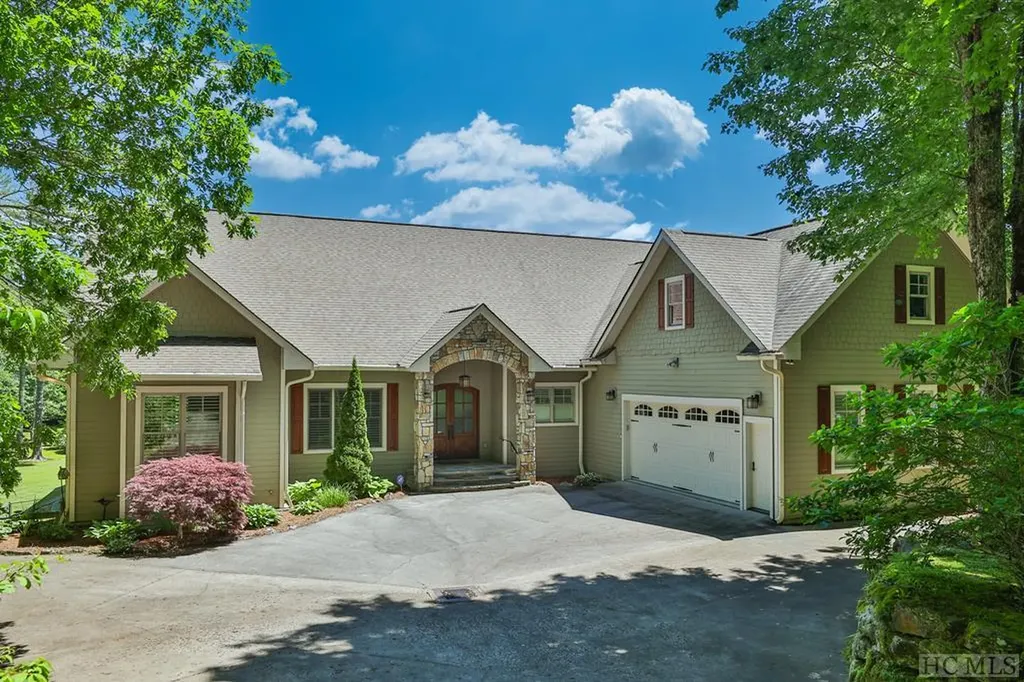361 Buckberry Road Highlands NC 28741