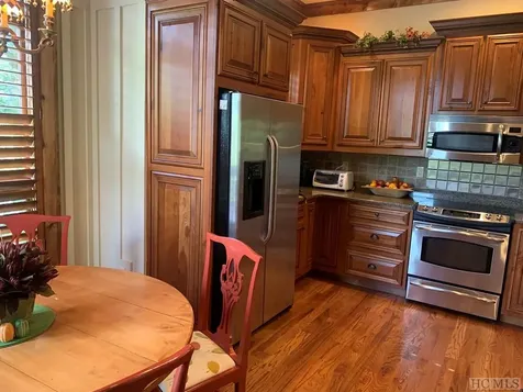 545 Spring Street Highlands NC 28741