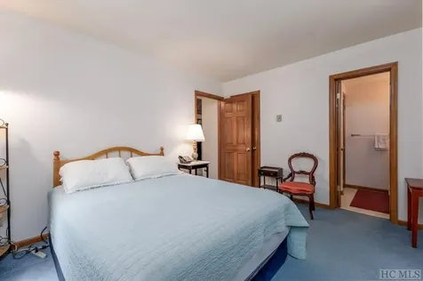 1529 Woods Mountain Trail Cullowhee NC 28723