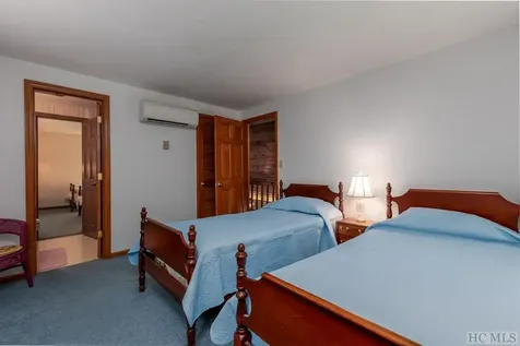 1529 Woods Mountain Trail Cullowhee NC 28723
