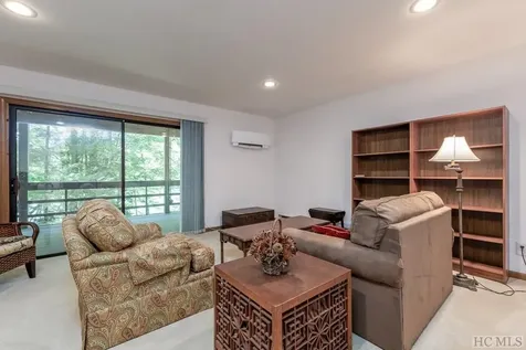 1529 Woods Mountain Trail Cullowhee NC 28723