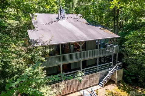 1529 Woods Mountain Trail Cullowhee NC 28723