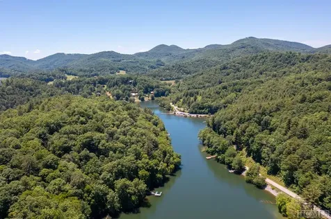 1529 Woods Mountain Trail Cullowhee NC 28723