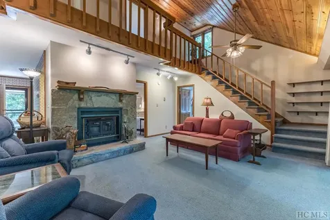 1529 Woods Mountain Trail Cullowhee NC 28723