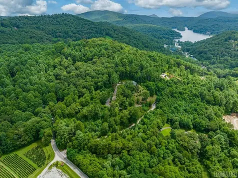 234 Bee Tree Road Glenville NC 28736