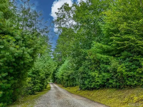 234 Bee Tree Road Glenville NC 28736