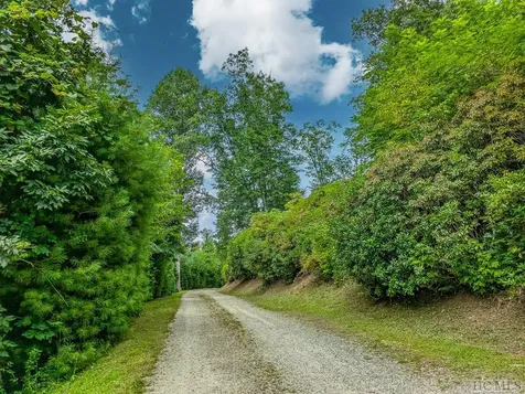 234 Bee Tree Road Glenville NC 28736