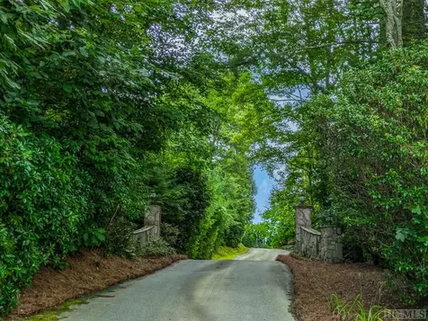 234 Bee Tree Road Glenville NC 28736