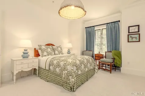 636 Chattooga Ridge Trail Cashiers NC 28717