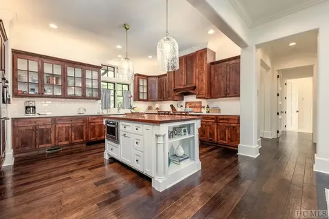 636 Chattooga Ridge Trail Cashiers NC 28717