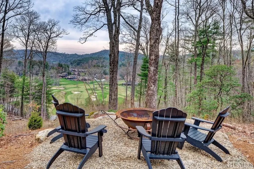 170 Nesting Eagle Ridge Cashiers NC 28717