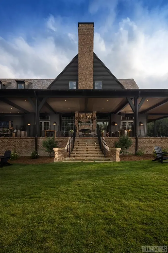 170 Nesting Eagle Ridge Cashiers NC 28717