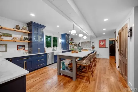 207 Forest Trail Highlands NC 28741