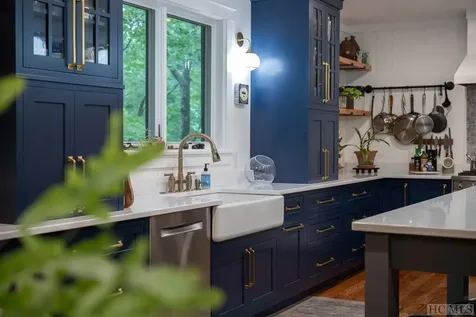 207 Forest Trail Highlands NC 28741