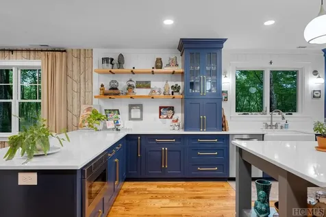 207 Forest Trail Highlands NC 28741